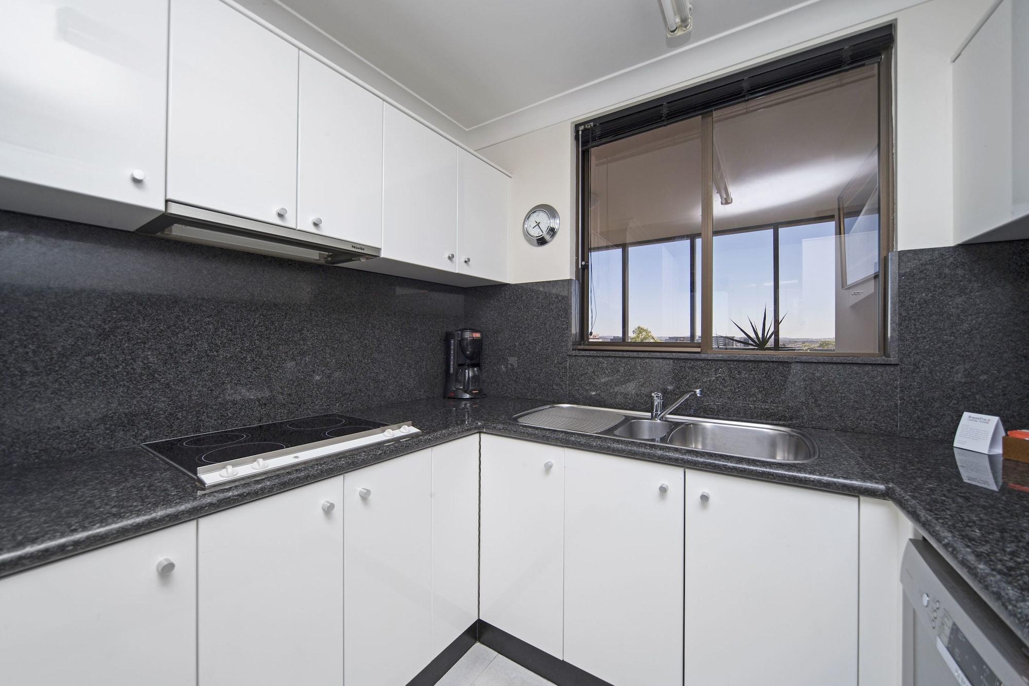 Breakfree Capital Tower Apartments Canberra Kültér fotó