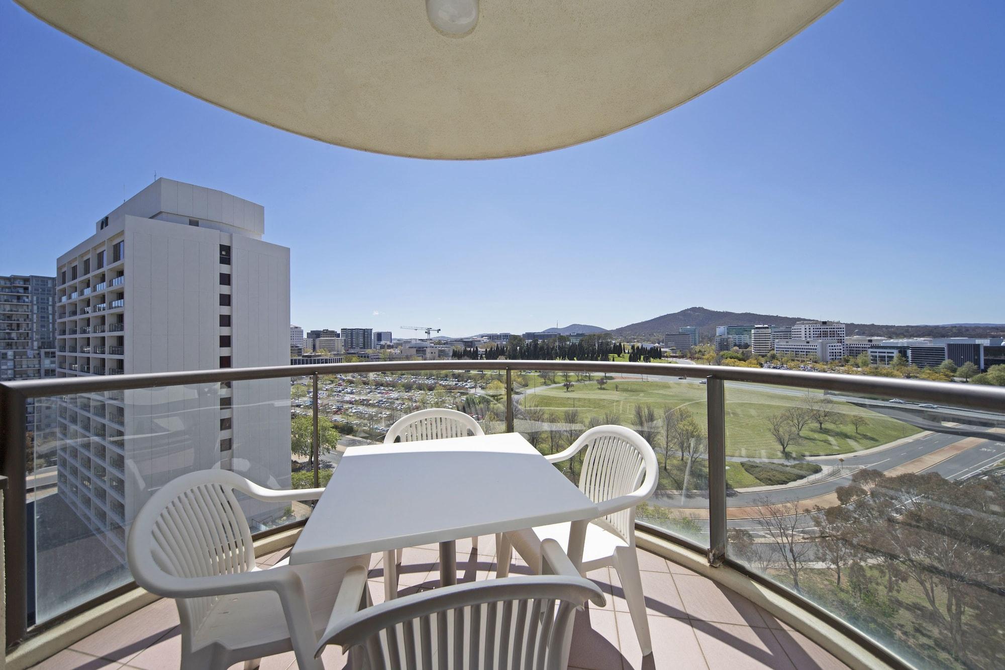 Breakfree Capital Tower Apartments Canberra Kültér fotó