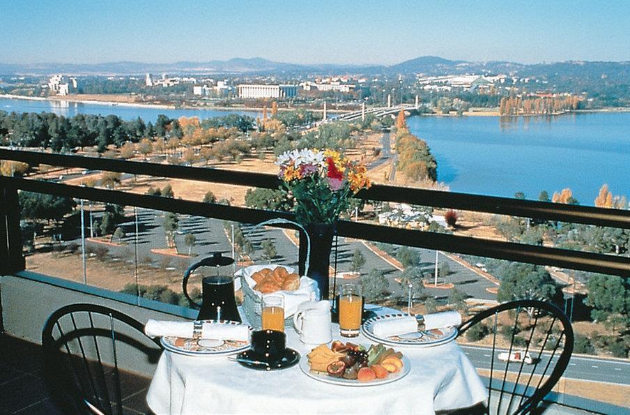 Breakfree Capital Tower Apartments Canberra Szoba fotó