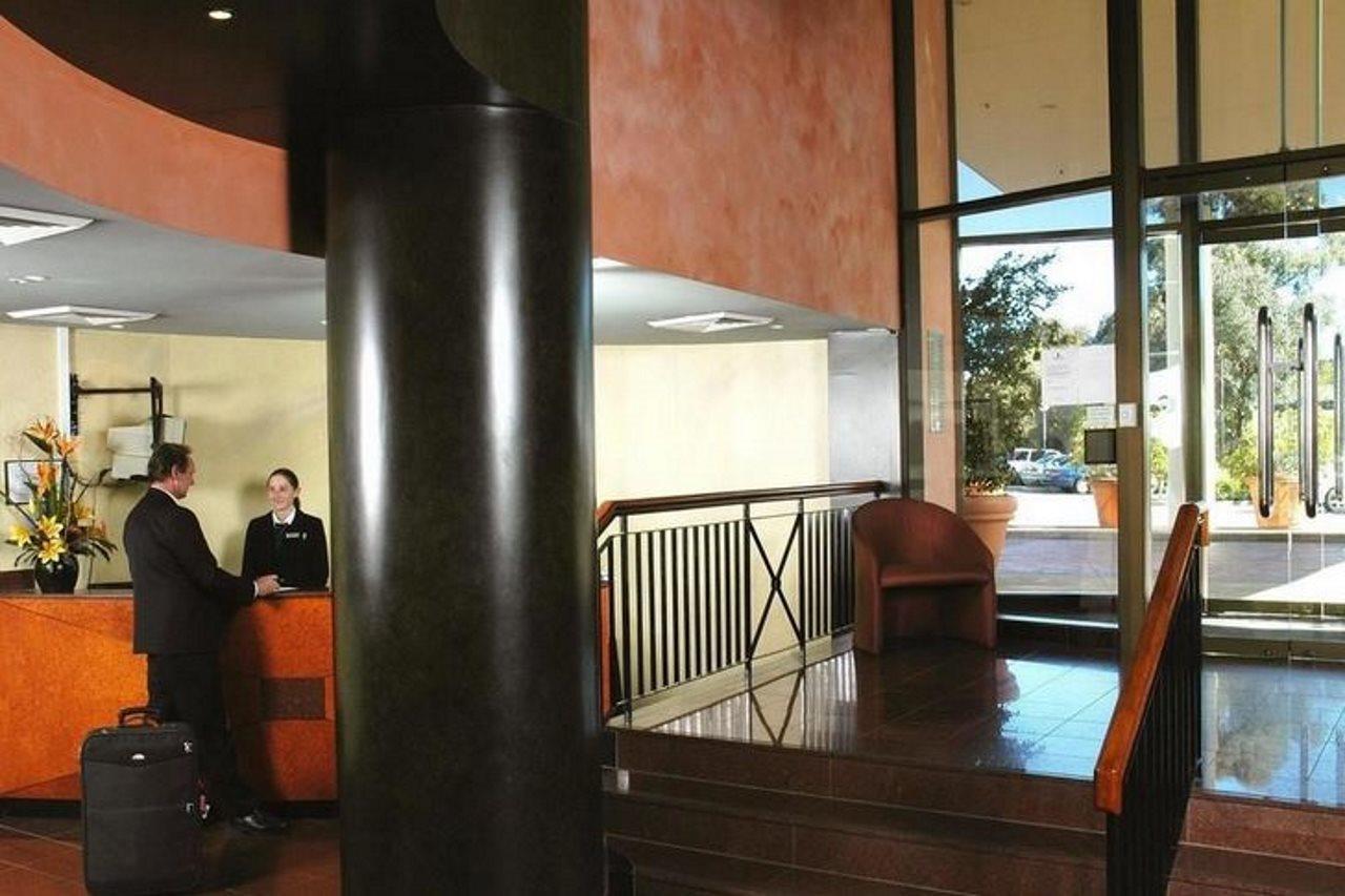 Breakfree Capital Tower Apartments Canberra Beltér fotó